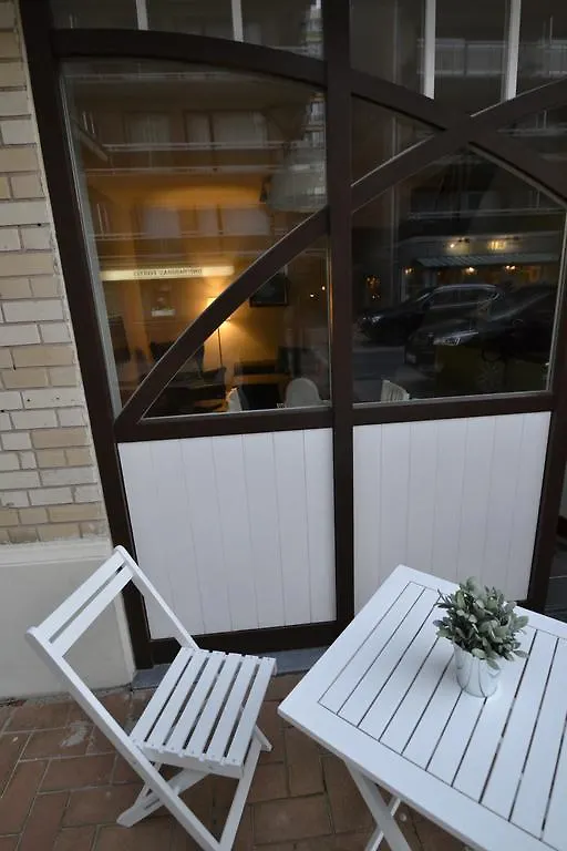 Het Koetshuis, Op 50M Van Zee, Voor 5 Personen, Centrum Westende Bad, Alle Comfort Middelkerke