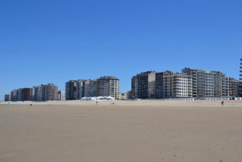 Het Koetshuis, Op 50M Van Zee, Voor 5 Personen, Centrum Westende Bad, Alle Comfort Middelkerke Ferienhaus
